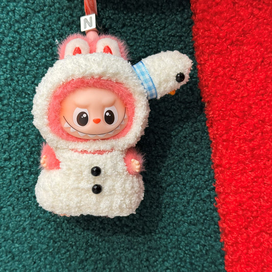 1.Handmade clothes suitable for MiniLabubu dolls.