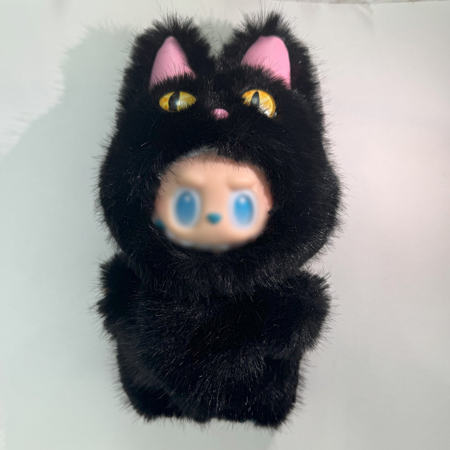 Black Cat Costume for 17cm Labubu – Shiny Fur Outfit with Pink Ears, Halloween Cosplay Doll Clothes (No Doll)